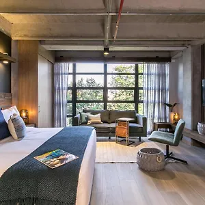 Factory Lofts فندق ميديلين