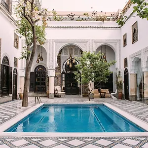 رياض وسبا القاضي الدار الزرقاء رياد فاس